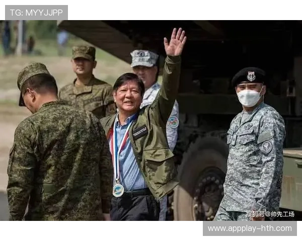 乌比格佩戴特殊眼镜强化训练全面提升战斗准备效果